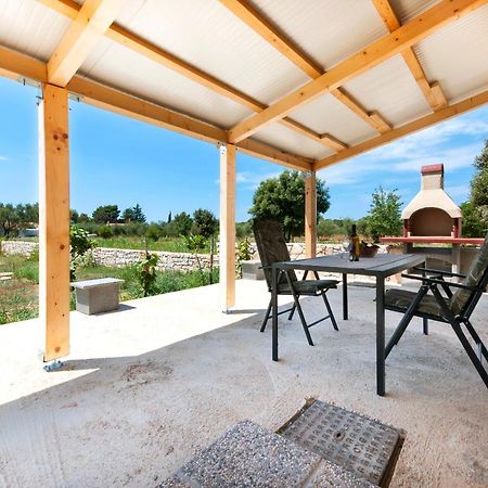 Casetta In Campagna โรวีน ภายนอก รูปภาพ