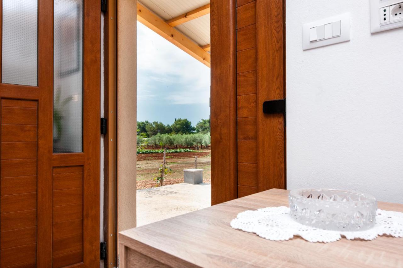 Casetta In Campagna โรวีน ภายนอก รูปภาพ